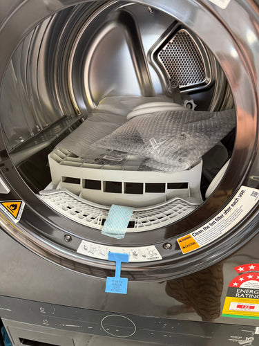 Transportation damaged LG 17kg WashTower™ All-In-One Stacked Washer Dryer in Black Steel WWT-1710B - Second Hand Appliances Geebung